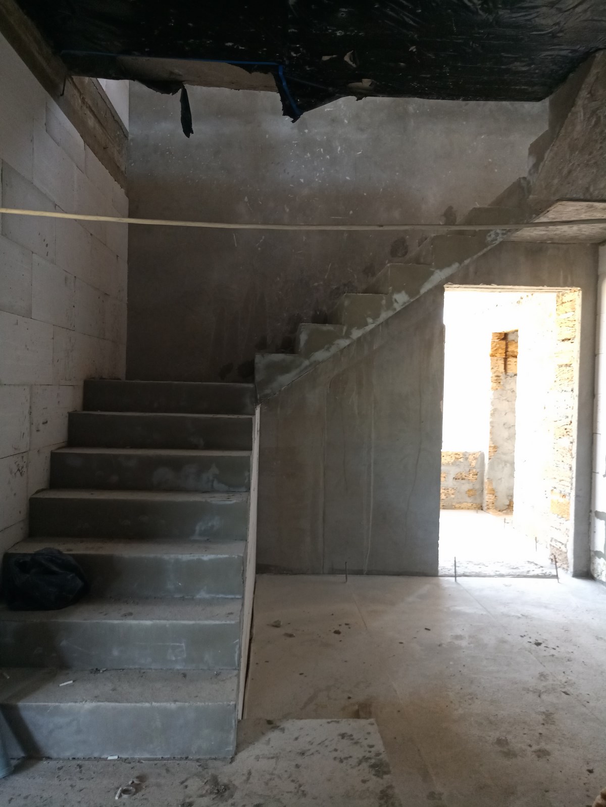 Монолитная лестница в Симферополе